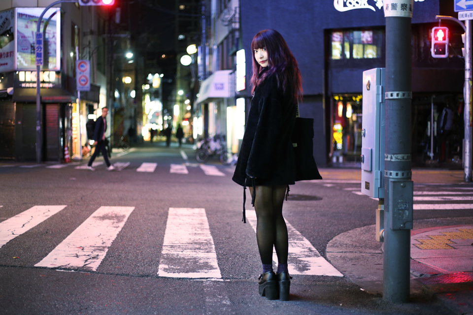 美少女とロックの西川 美優さんスナップ4枚目